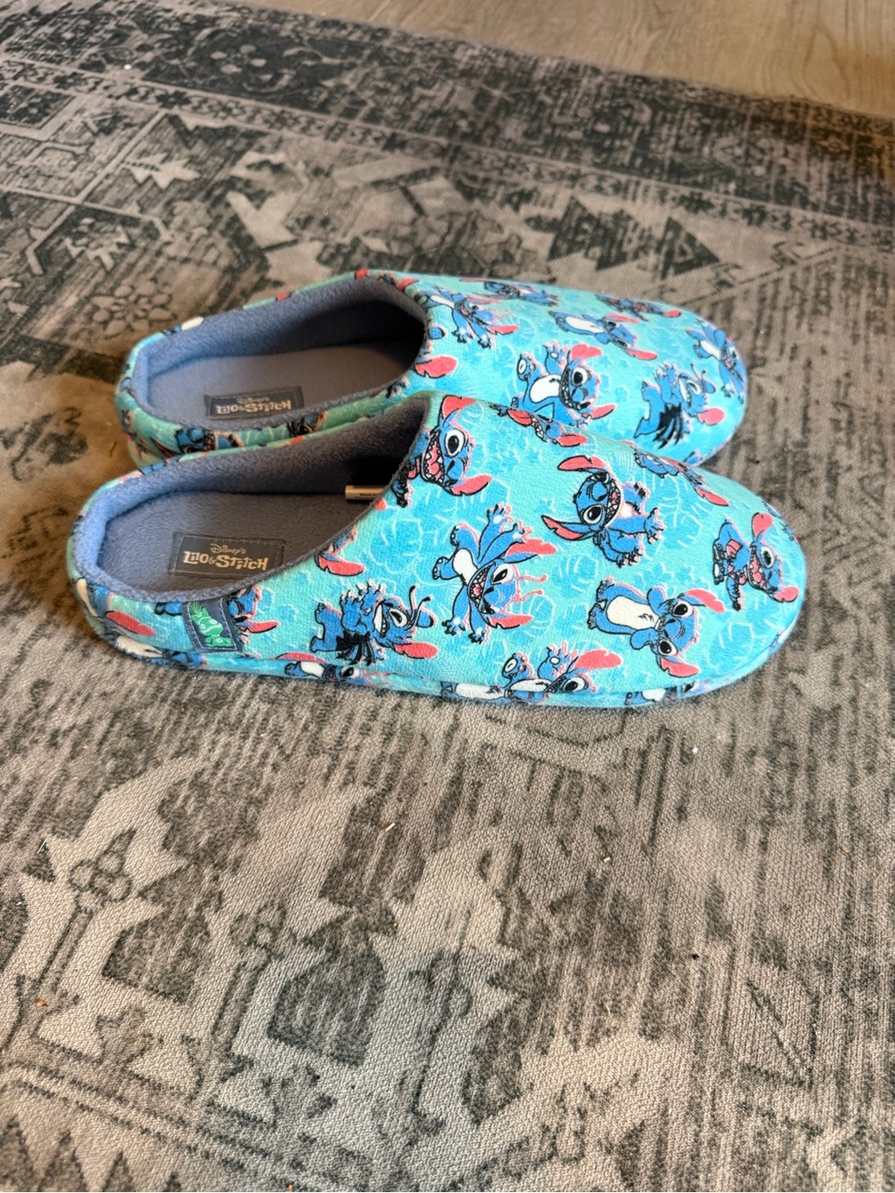 Disney lilo and stitch house shoes slippers size large